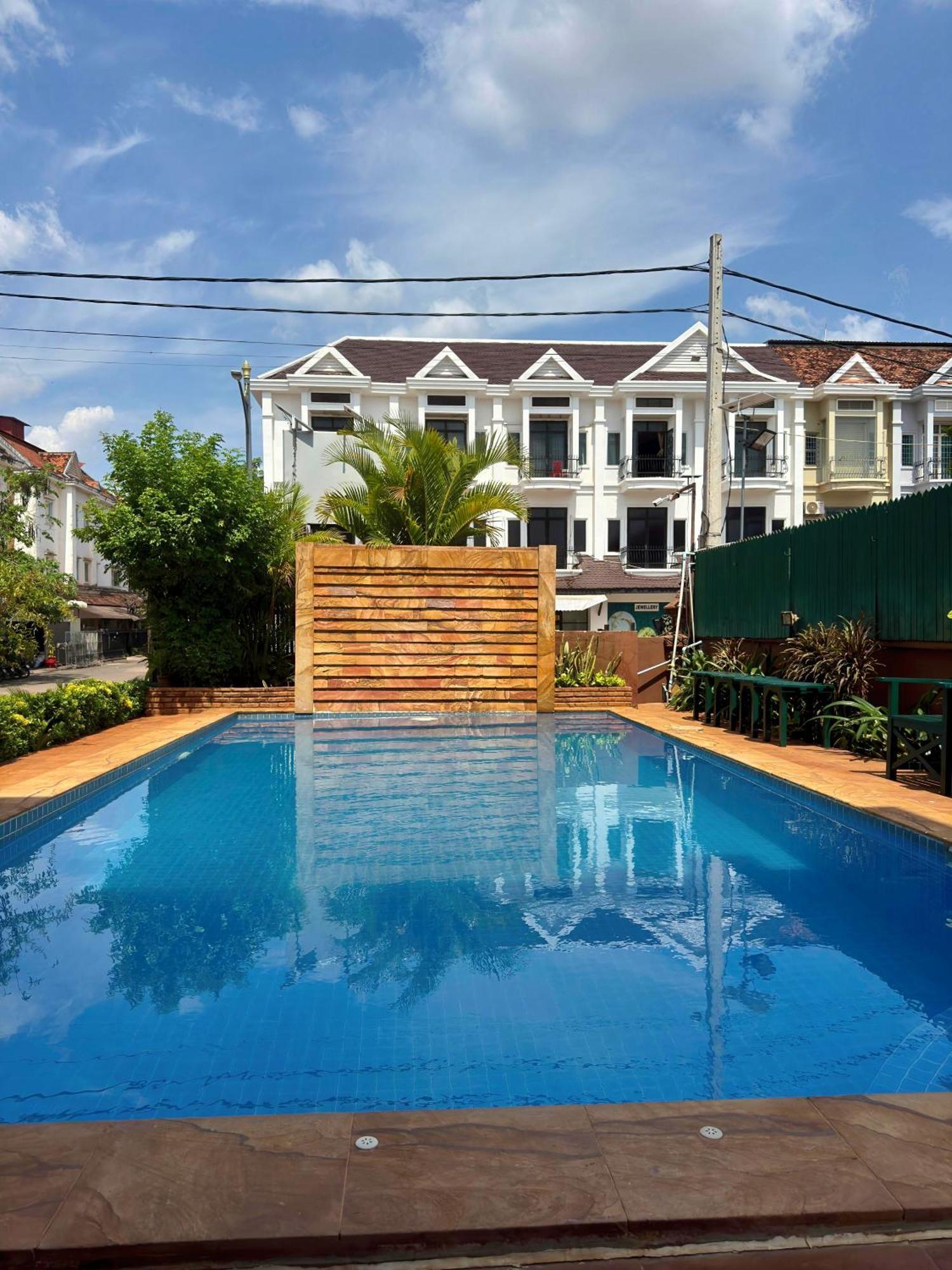 Shining Angkor Boutique Hotel Сием Реап Екстериор снимка